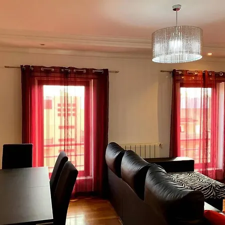 Apartamento Santa Catarina - T2 120 M2 *