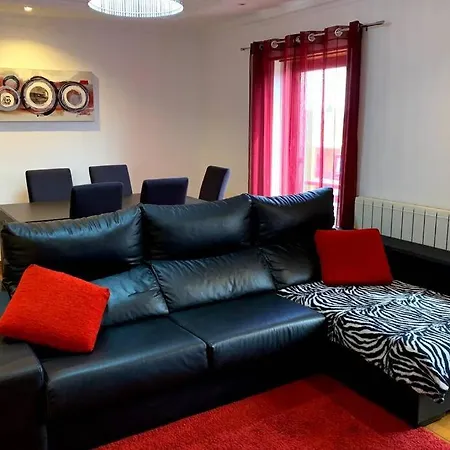Apartamento Santa Catarina - T2 120 M2 Linda-a-Velha